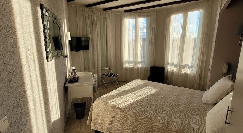 Habitación Superior, Aragon