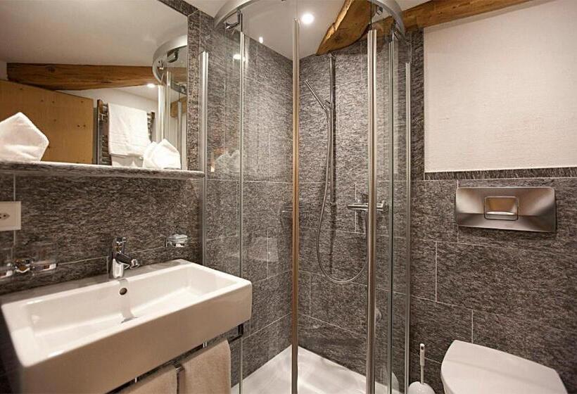 豪华房间, Crusch Alba Zernez