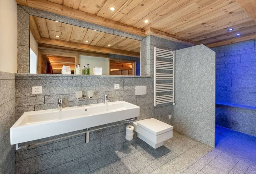 四人豪华间, Crusch Alba Zernez