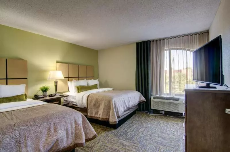 سوئیت با تخت بزرگ, Holiday Inn Express & Suites Tupelo, An Ihg