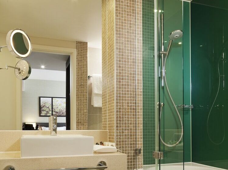 Номер Стандарт, Holiday Inn London Whitechapel, An Ihg