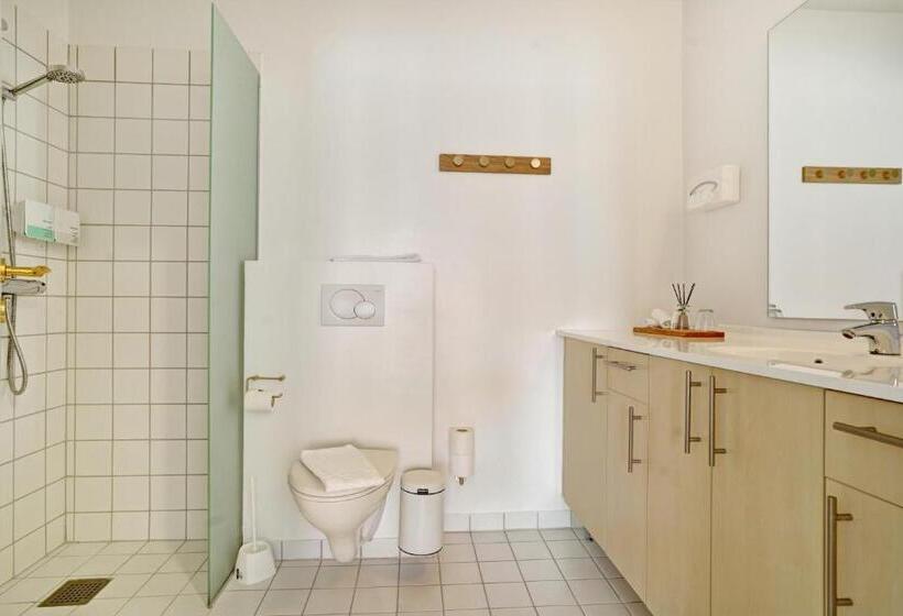 스위트, Skagen Harbour