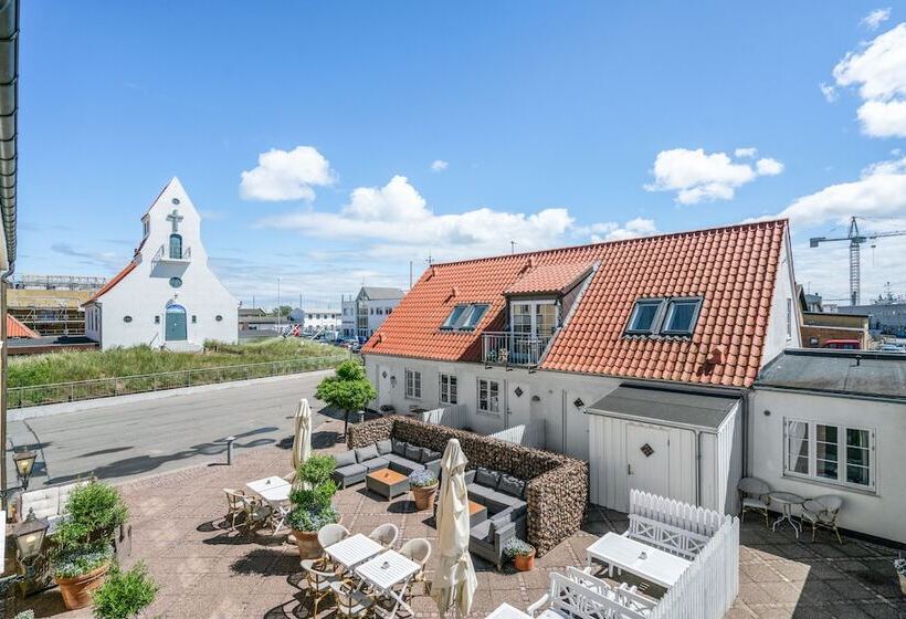 패밀리 룸, Skagen Harbour
