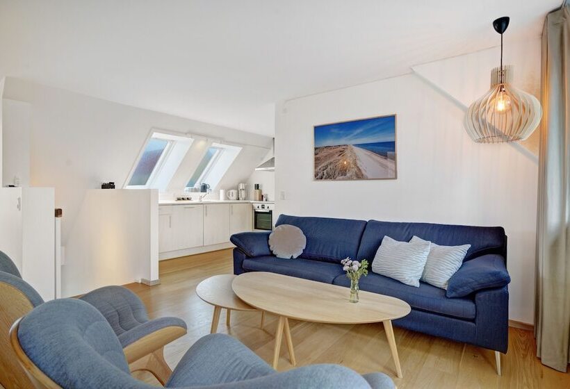 3침실 스위트, Skagen Harbour