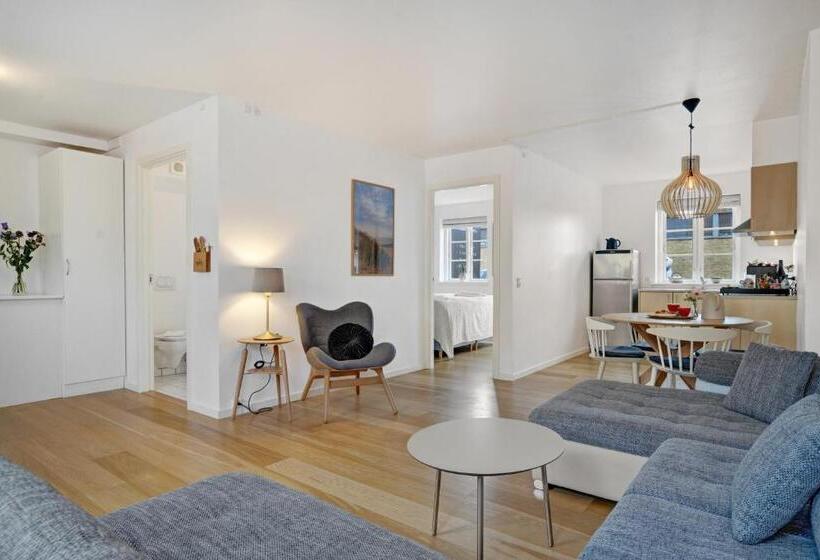 스위트, Skagen Harbour