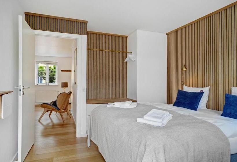 스위트, Skagen Harbour