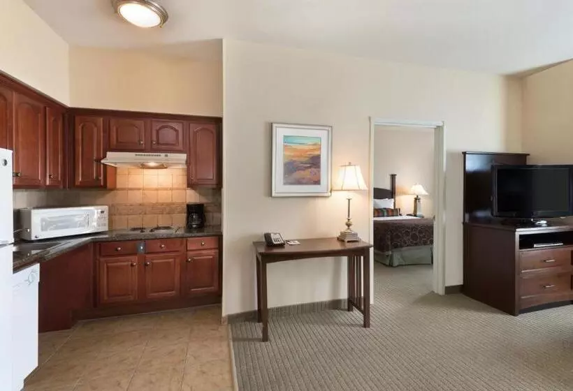 スタンダードスタジオ, Staybridge Suites Tucson Airport, An Ihg