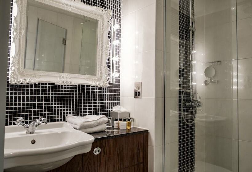 标准间, The Drayton Court