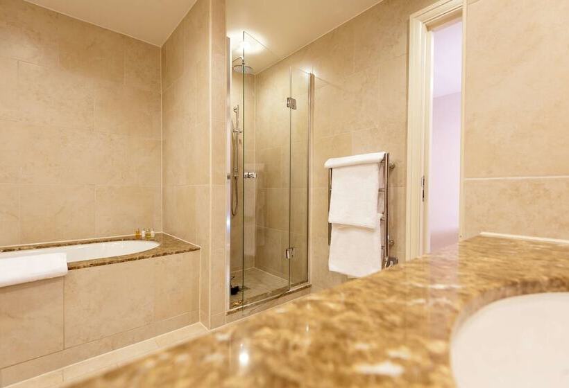 行政房间, The Grand, York