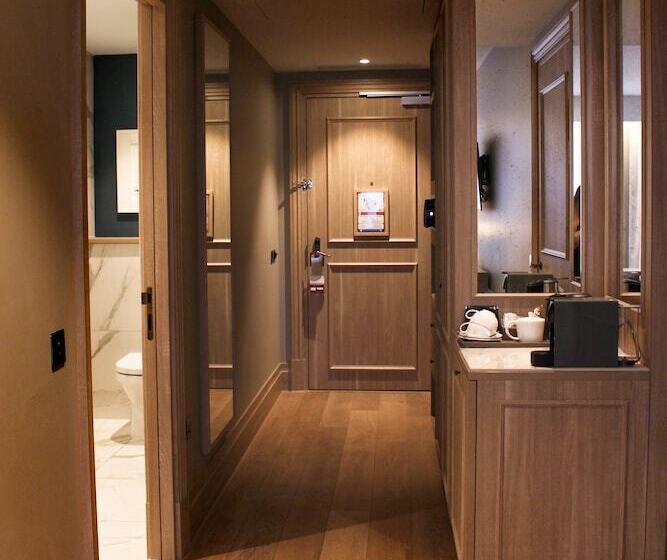 行政房间, The Grand, York