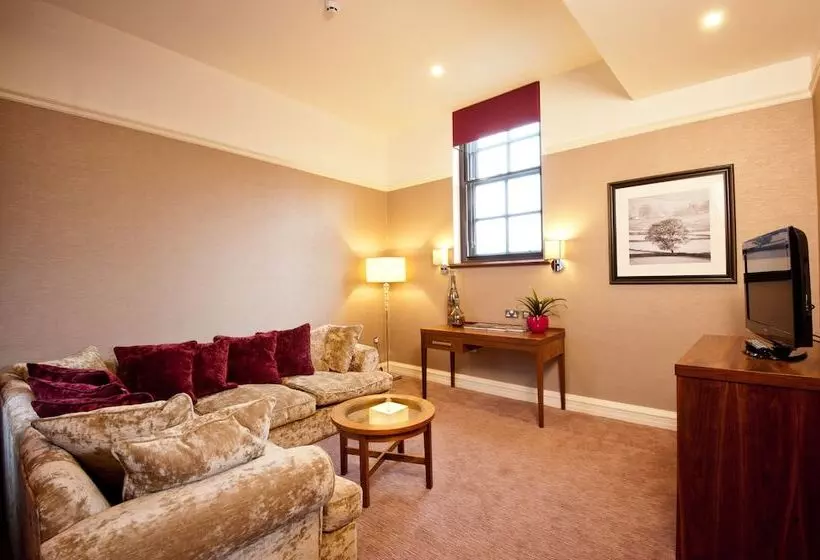 سوییت, The Grand, York