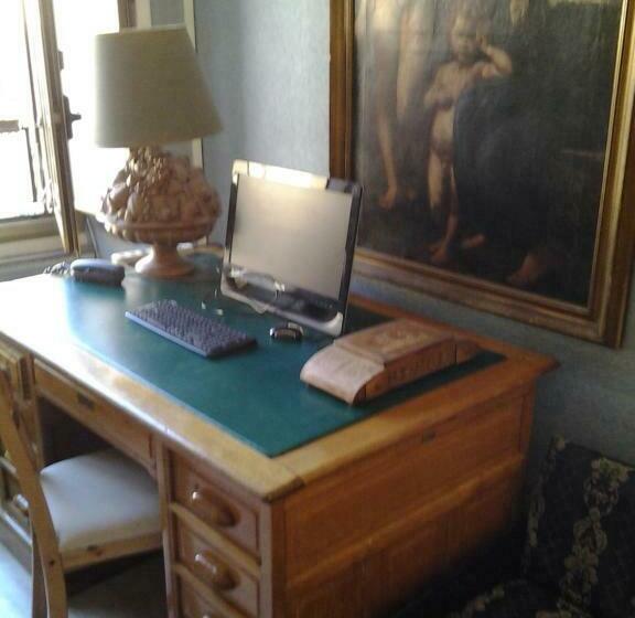 StandaardKamer, Touring