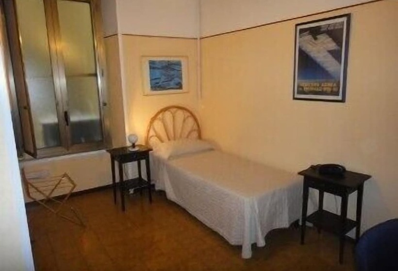 Standaard Éénpersoonskamer, Touring