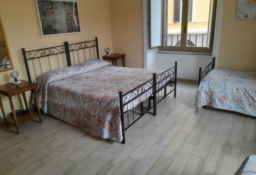 StandaardKamer, Touring