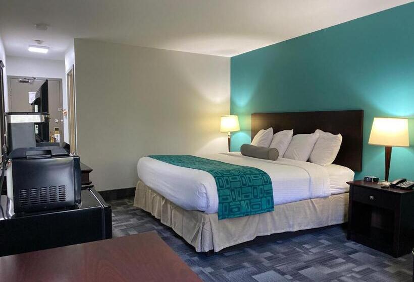 غرفة قياسية سرير كينج, Travelodge By Wyndham Miramichi New Brunswick