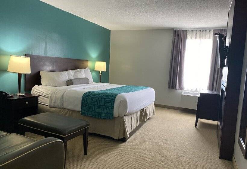 جناح, Travelodge By Wyndham Miramichi New Brunswick