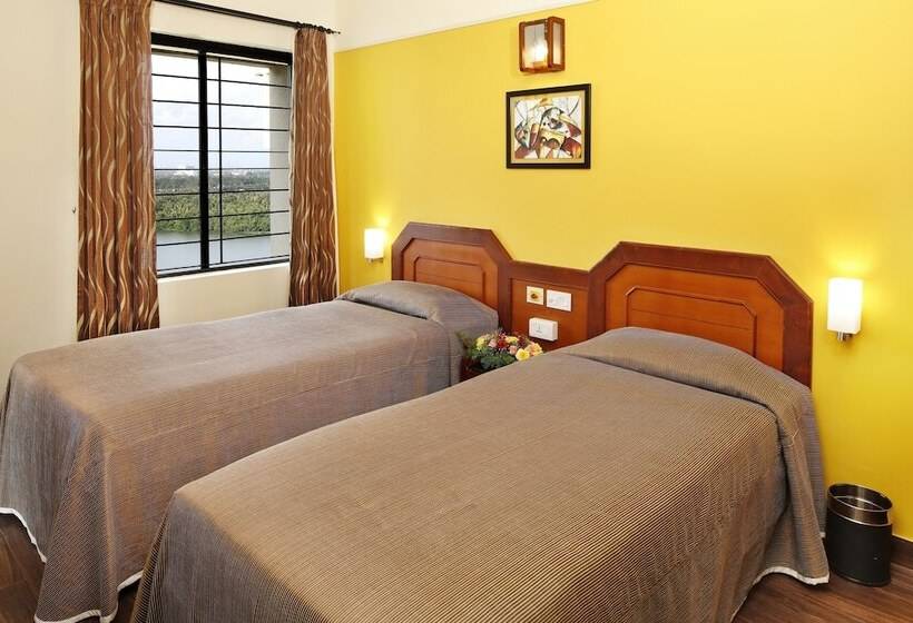 דירת שני חדרים, Riviera Suites