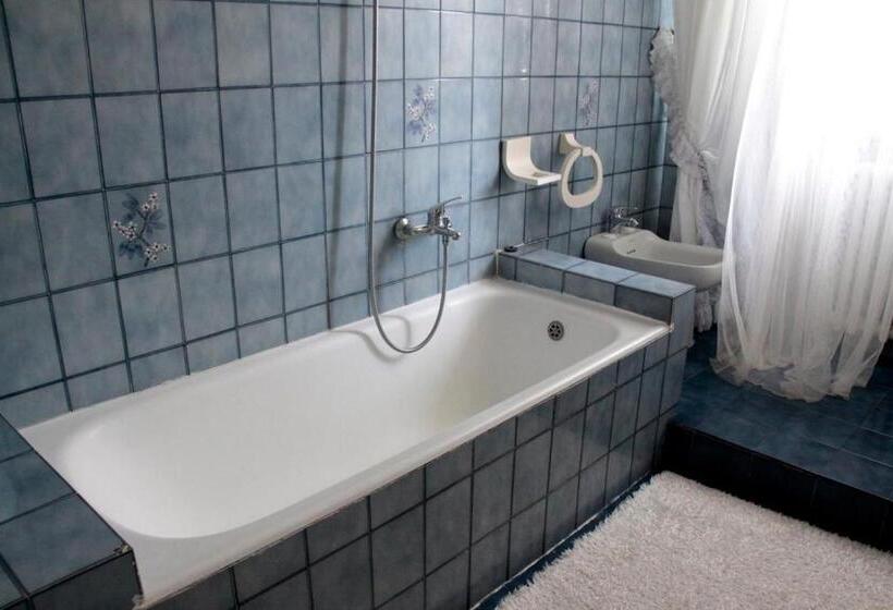 غرفة قياسية رباعية, Albisola Bed And Breakfast