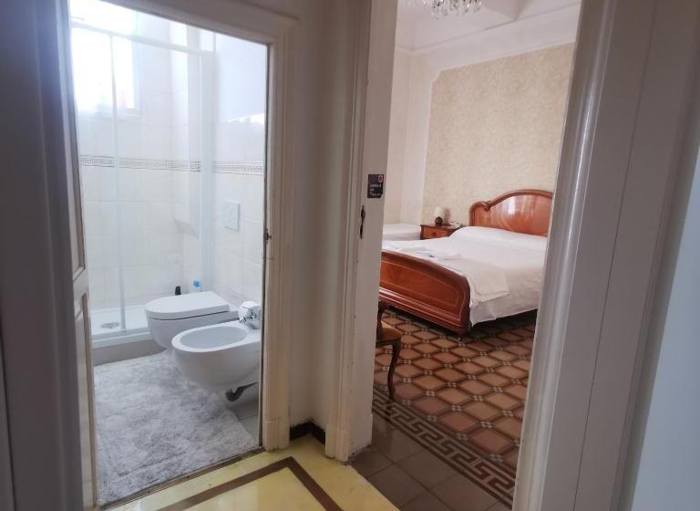 غرفة قياسية رباعية, Albisola Bed And Breakfast