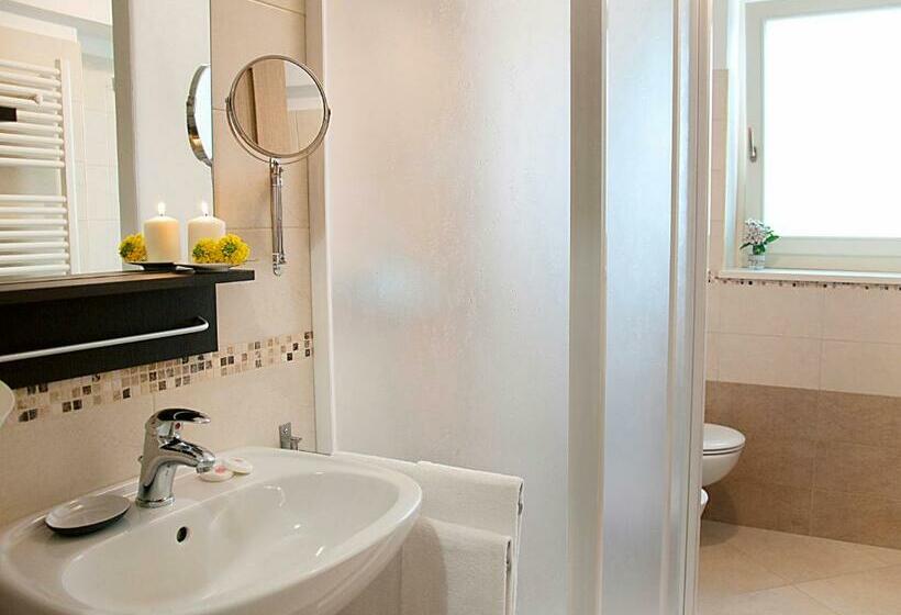 غرفة قياسية, B&b Lamie Di Olimpia