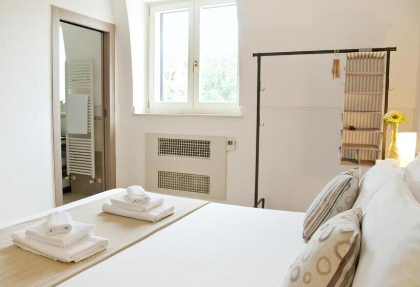 غرفة قياسية, B&b Lamie Di Olimpia