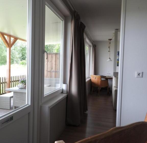 1베드룸 아파트 1층, Bed & Breakfast Boszicht Leeuwarden