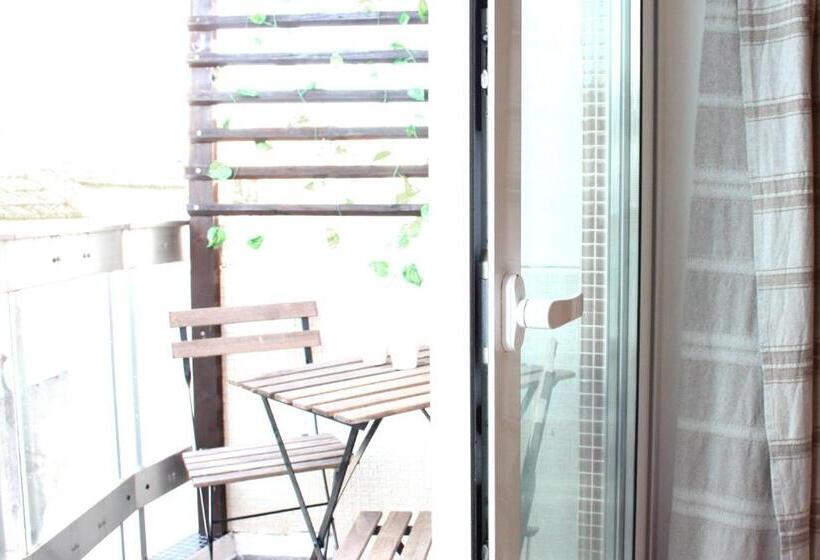 Семейный Номер, Easy4stay