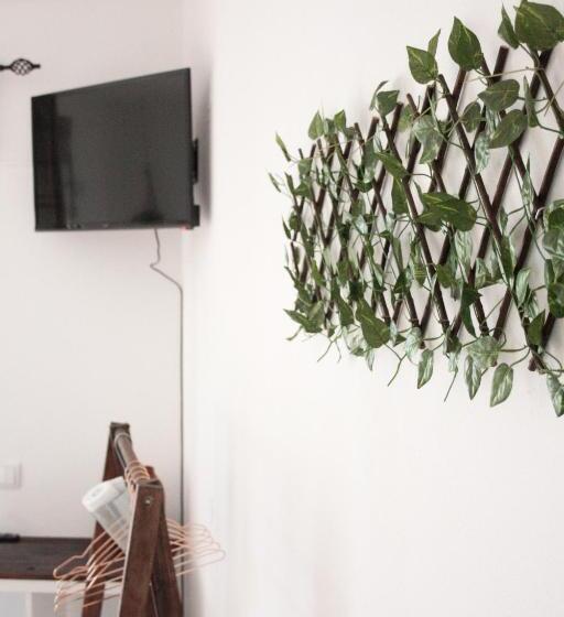 Семейный Номер, Easy4stay