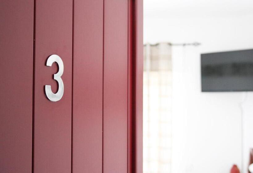 Семейный Номер, Easy4stay