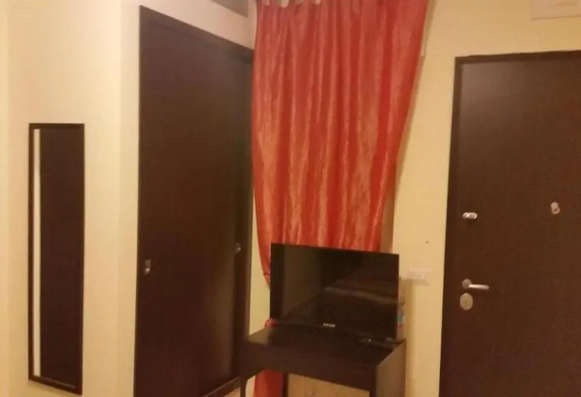 Quarto Estandar, B&b Freezone