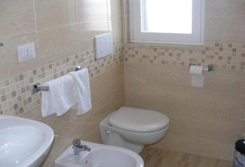 스탠다드 룸, B&b Freezone