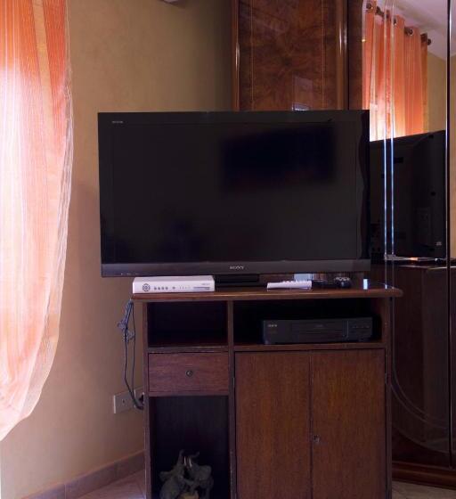 스탠다드 룸, Bb Smallville