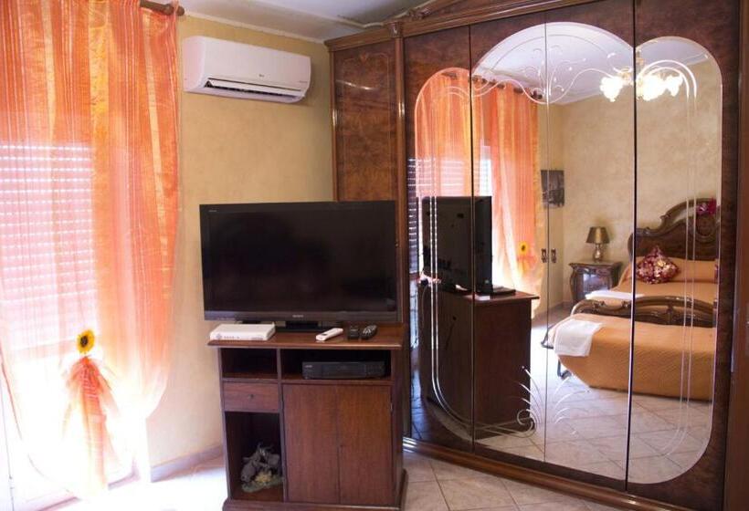 스탠다드 룸, Bb Smallville