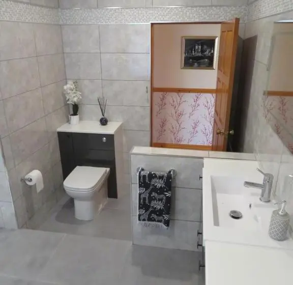 Standard room with outdoor bath, Heulwen Guest House