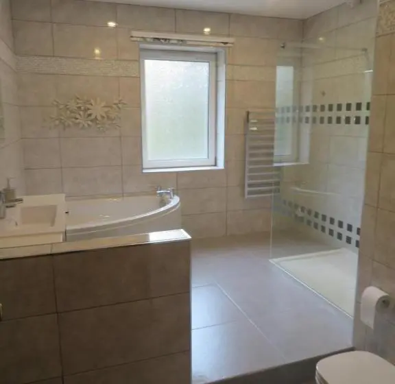 Standard room with outdoor bath, Heulwen Guest House