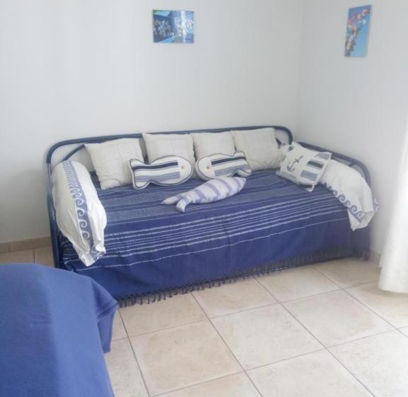 חדר סטנדרט, Les Mouettes