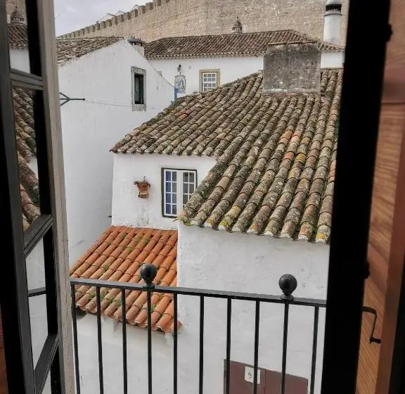 تختخواب در اتاق مشترک, Hostel Argonauta
