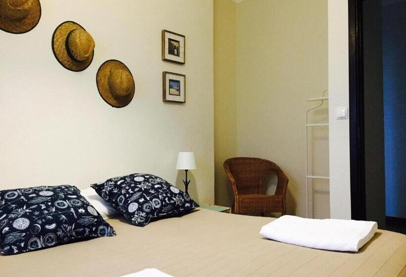 غرفة قياسية, Alojamento Espigas