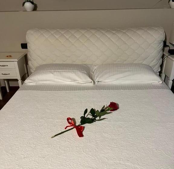 اتاق استاندارد, Dimora 4 Spade