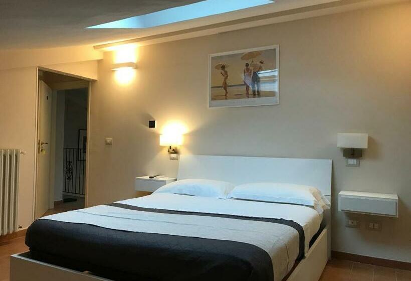 اتاق استاندارد, Helios Assisi