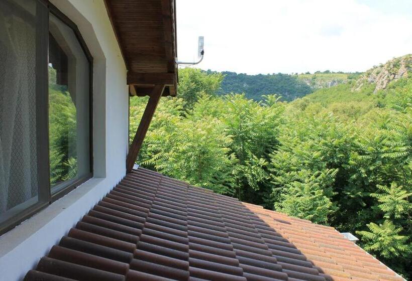 プール付き１ベッドルームヴィラ, Neda S House