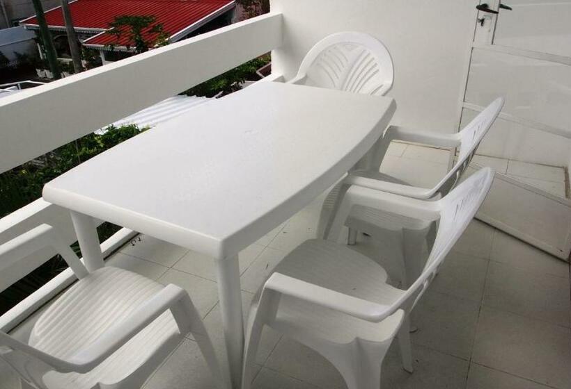 آپارتمان 1 خوابه با چشمانداز باغ, Colibri Beach Villas