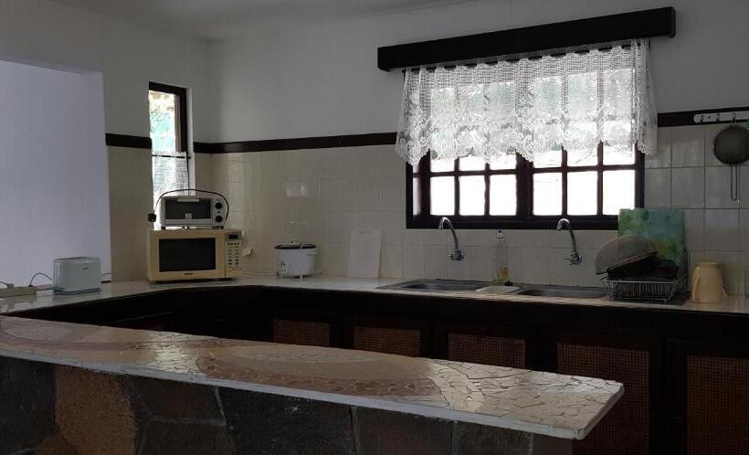 ویلای استاندارد با چشم‌انداز باغ, Colibri Beach Villas