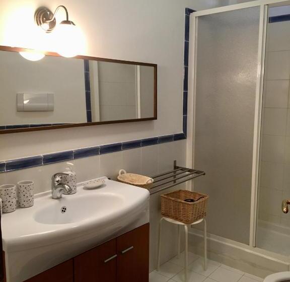 Апартаменты 1 Спальня, Corbezzolo