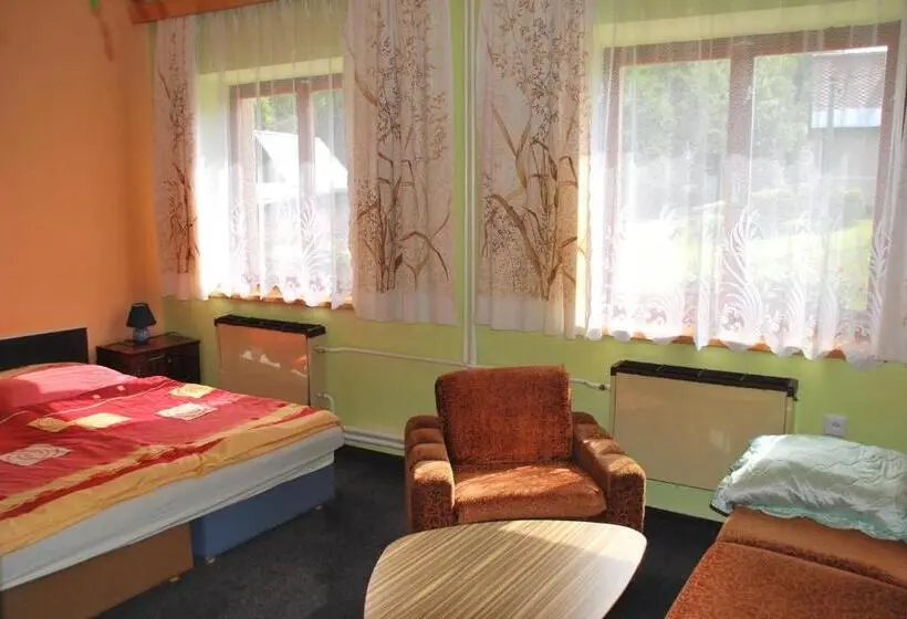 スタンダードルーム, Privat Pohoda