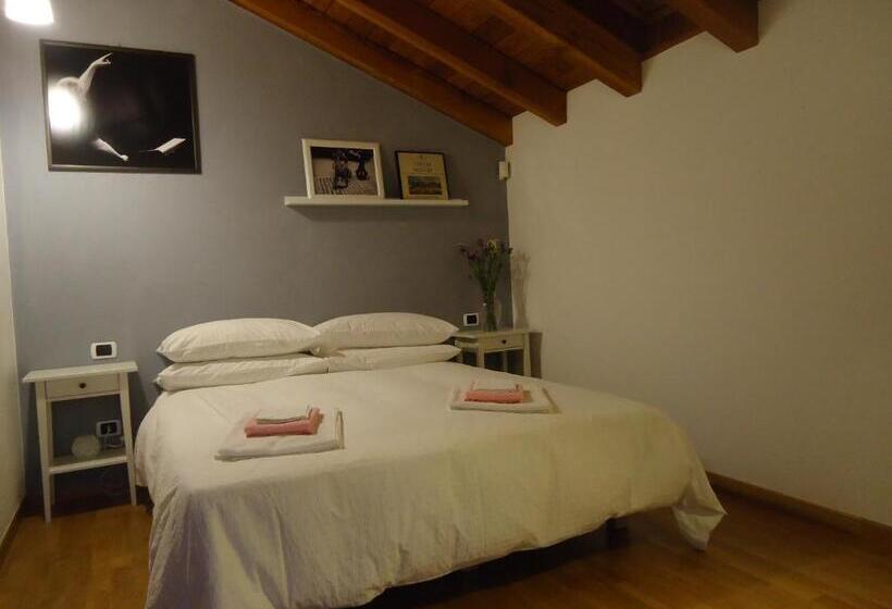 غرفة عائلية مطلّة علي الجبل, B&b Casa Val