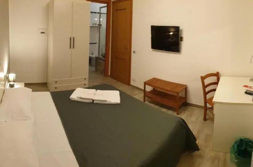 デラックスルーム, B&b Castelluccio