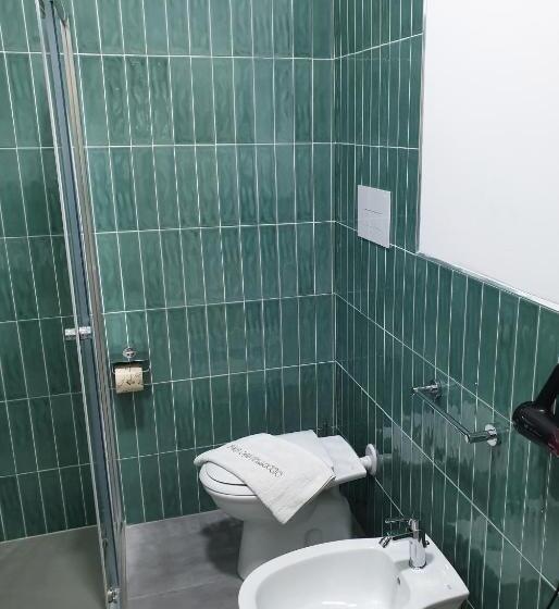 חדר דלוקס לשלושה, B&b Castelluccio