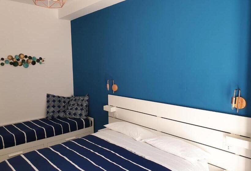 חדר דלוקס לשלושה, B&b Castelluccio