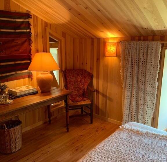 스탠다드 룸 킹사이즈 침대, Le Potala